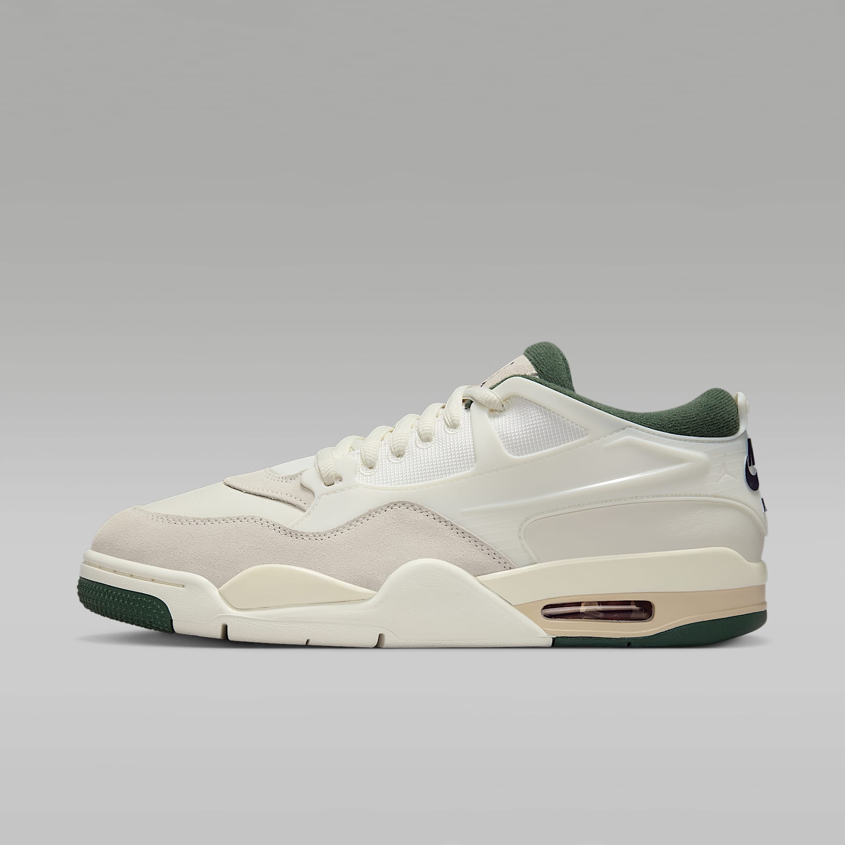 Air Jordan 4 RM Men's Shoes. Nike SI
